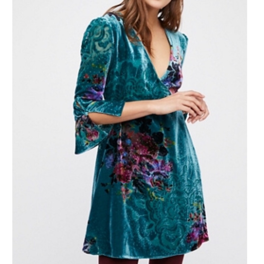 NWT Free People “Time on Your Side” Velvet Dress